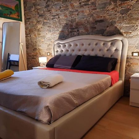 Apartamento Le Rive Desenzano del Garda Exterior foto