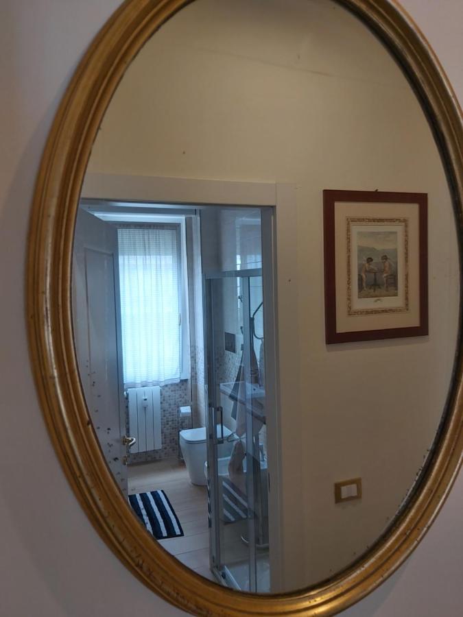 Apartamento Le Rive Desenzano del Garda Exterior foto