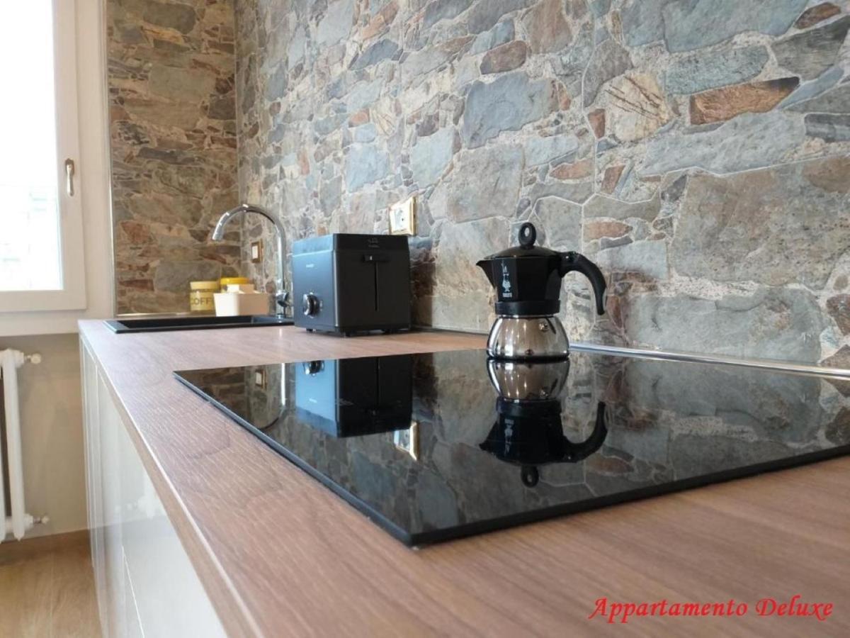Apartamento Le Rive Desenzano del Garda Exterior foto
