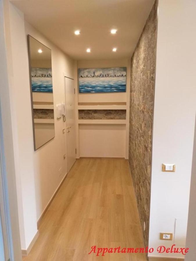 Apartamento Le Rive Desenzano del Garda Exterior foto