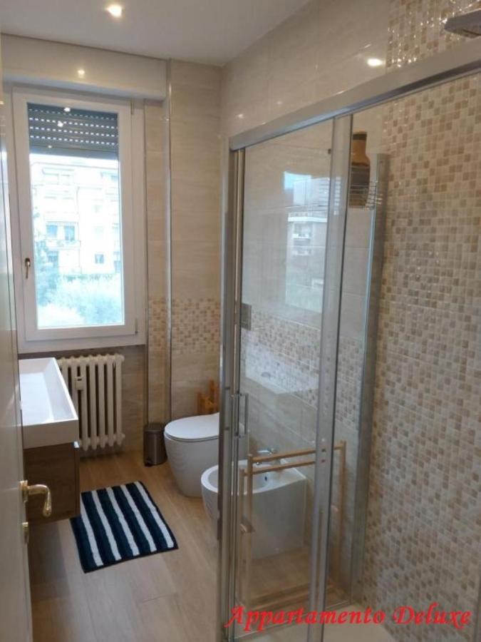 Apartamento Le Rive Desenzano del Garda Exterior foto
