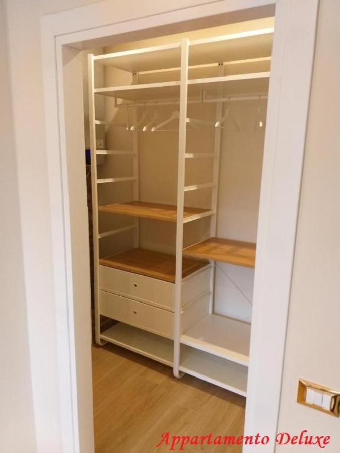 Apartamento Le Rive Desenzano del Garda Exterior foto